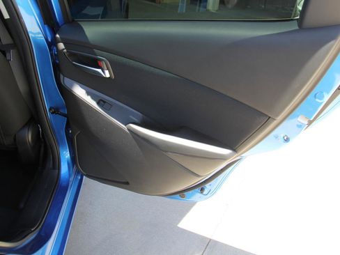 Used 2018 Toyota Yaris iA FWD image 27