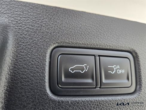 Certified 2024 Kia Telluride EX image 16