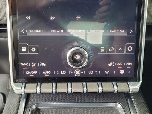 Used 2026 GMC Sierra EV Elevation AWD/4WD image 21