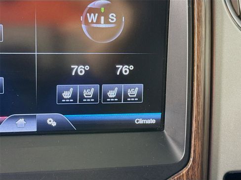 Used 2013 Ford F150 Lariat w/ Lariat Chrome Pkg image 13