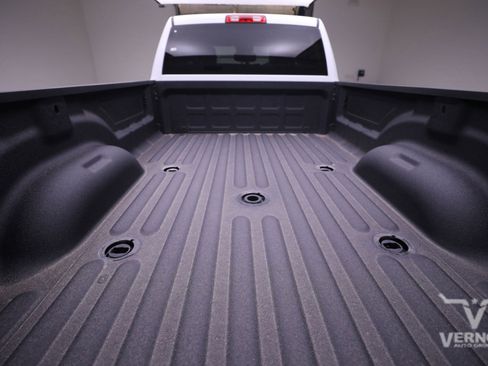 New 2026 RAM 2500 Tradesman w/ Chrome Appearance Group image 41