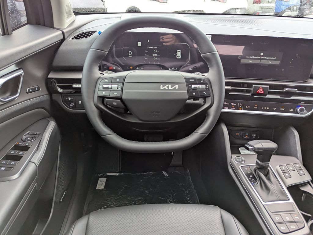 New 2026 Kia Sportage SX FWD image 14