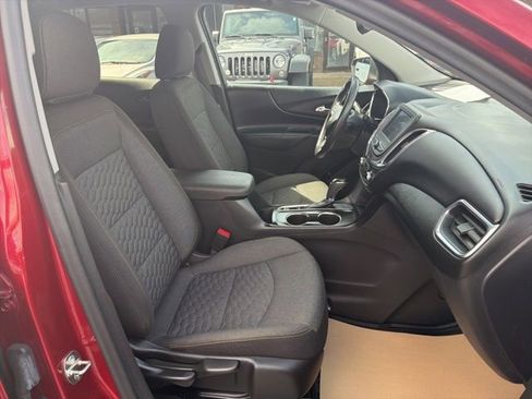 Used 2020 Chevrolet Equinox LT w/ Driver Convenience Package image 20