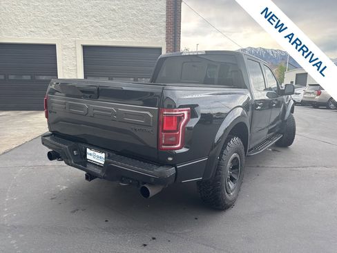 Used 2018 Ford F150 Raptor w/ Equipment Group 802A Luxury image 7