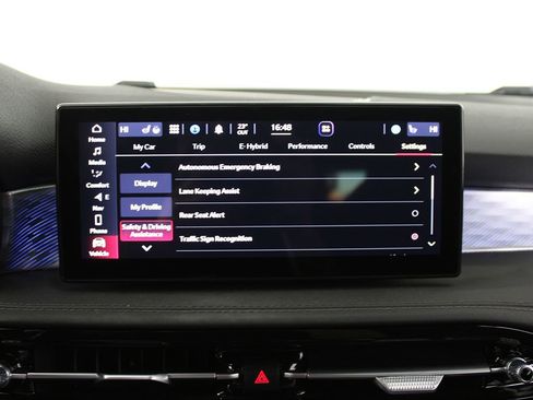 Used 2024 Alfa Romeo Tonale Ti w/ Active Assist Package image 12