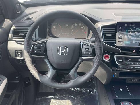 New 2026 Honda Ridgeline Black Edition image 11