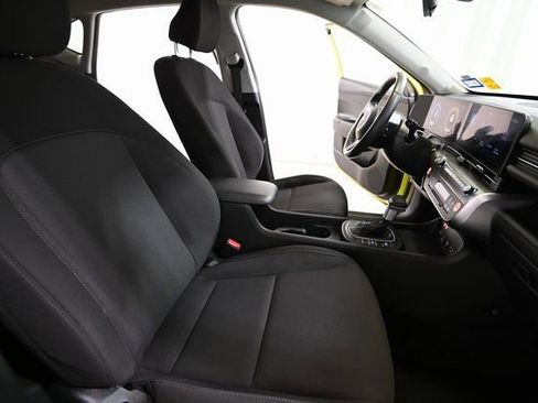 Used 2024 Hyundai Kona SEL image 24