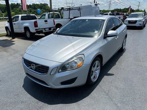 Used 2012 Volvo S60 T5 FWD image 8