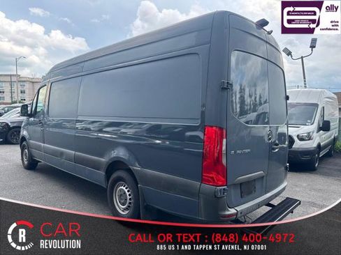Used 2019 Mercedes-Benz Sprinter 170 image 4