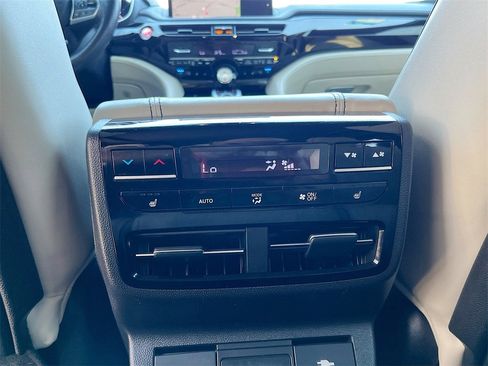 Used 2024 Acura MDX Type S image 27