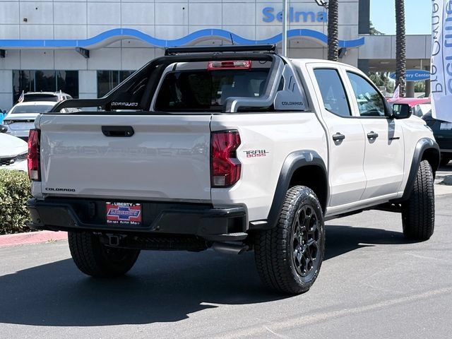 New 2026 Chevrolet Colorado Trail Boss w/ Midnight Edition AWD/4WD image 4