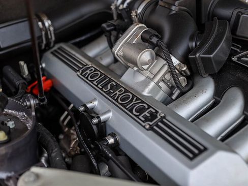 Used 2010 Rolls-Royce Phantom Coupe RWD image 48