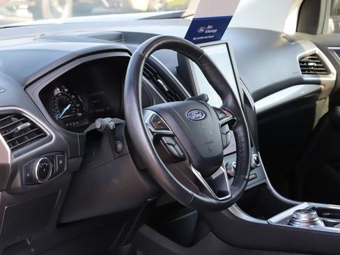 Certified 2024 Ford Edge SEL AWD/4WD image 13