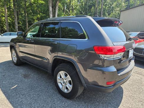 Used 2017 Jeep Grand Cherokee Laredo w/ Quick Order Package 2BE image 7