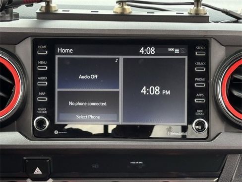 Used 2020 Toyota Tacoma TRD Sport w/ Technology Package image 16