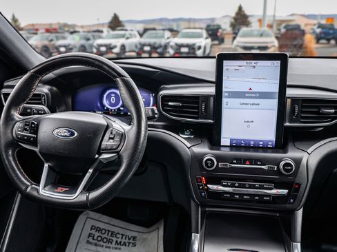 Certified 2020 Ford Explorer ST w/ ST Street Pack image 20