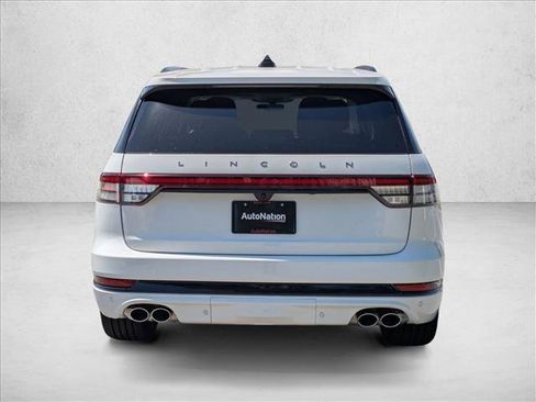 New 2026 Lincoln Aviator Reserve RWD image 9