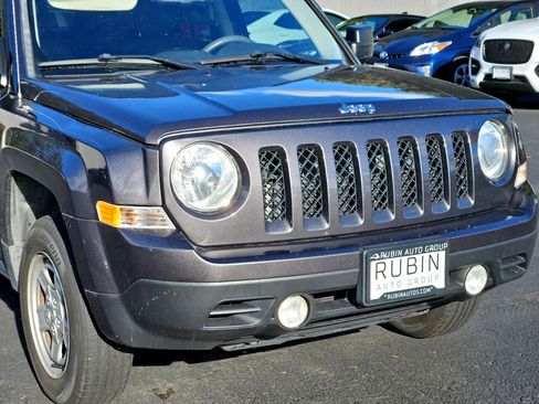 Used 2016 Jeep Patriot Sport image 16