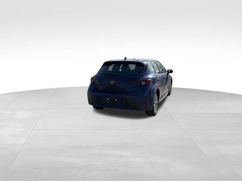 Used 2023 Toyota Corolla SE w/ SE Premium Package image 7