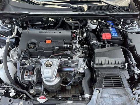 Certified 2024 Honda Civic Sport image 30