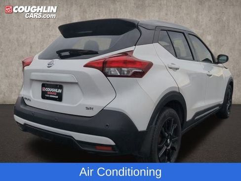 Used 2020 Nissan Kicks SR image 8