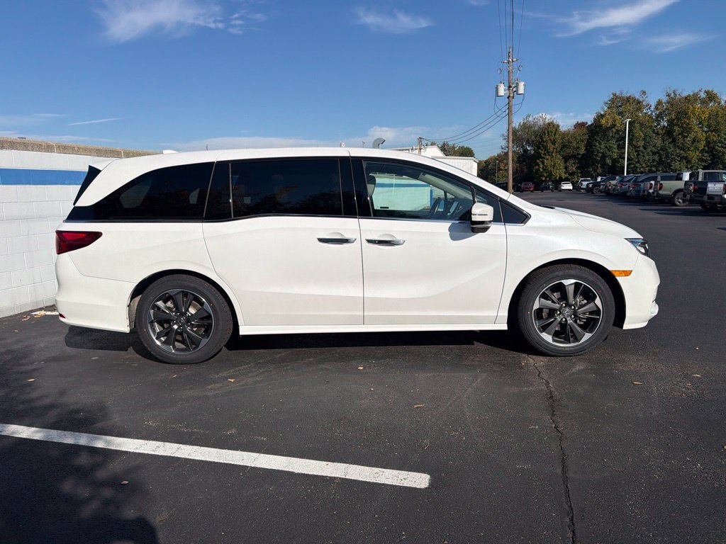 Certified 2023 Honda Odyssey Elite image 6