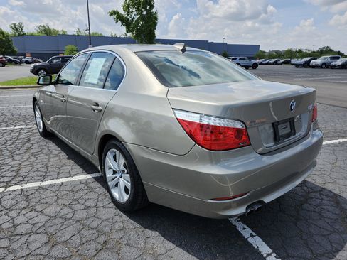 Used 2010 BMW 528i xDrive Sedan AWD/4WD image 14