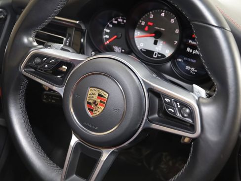 Used 2021 Porsche Macan S image 49