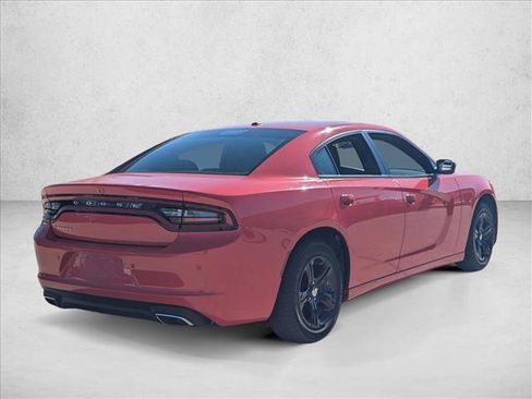 Used 2022 Dodge Charger SXT image 5