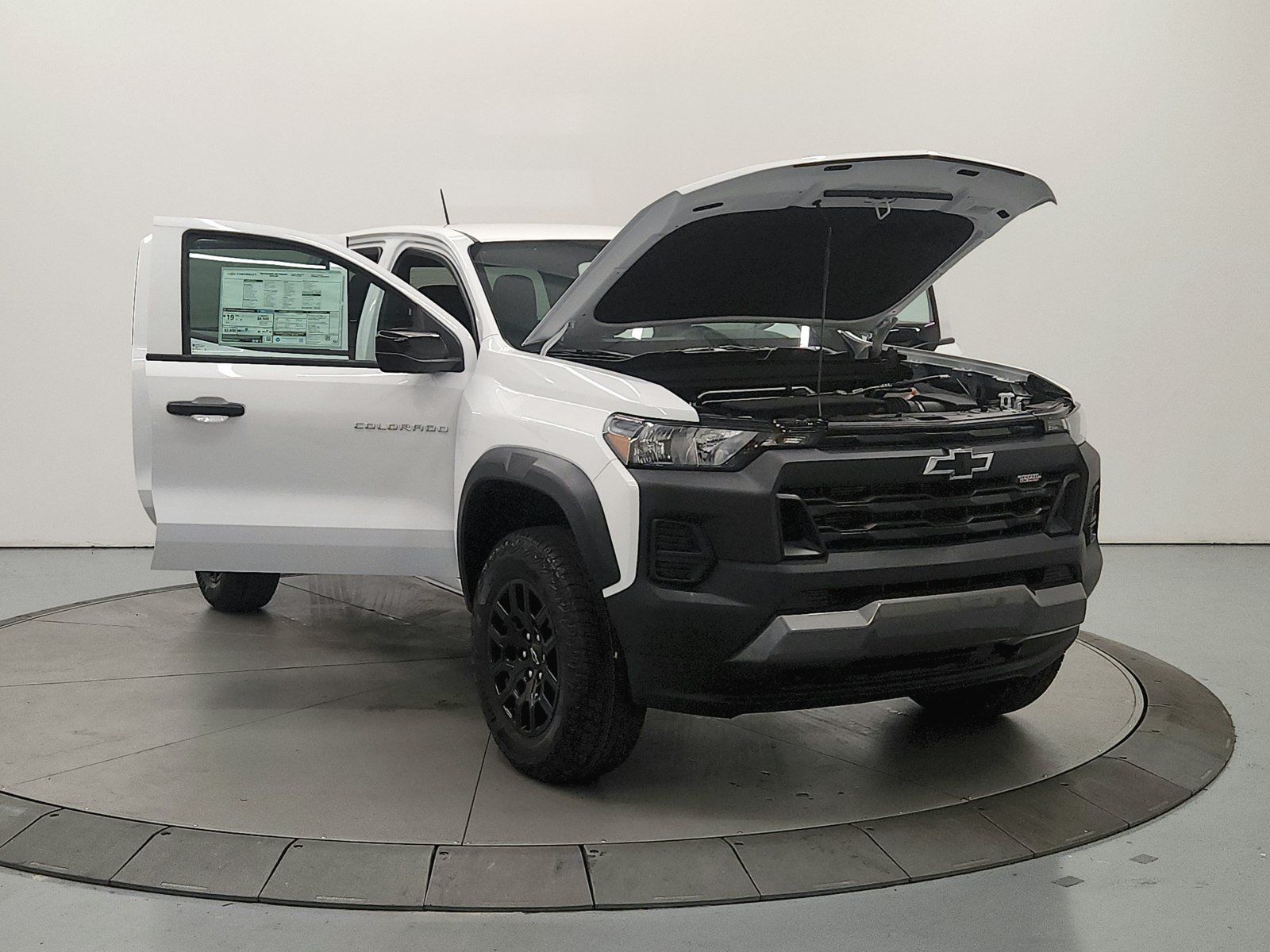 New 2026 Chevrolet Colorado Trail Boss AWD/4WD image 11