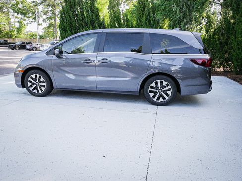 Used 2026 Honda Odyssey EX-L image 7