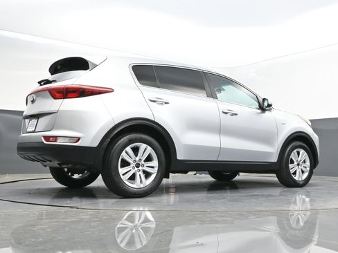 Used 2019 Kia Sportage LX AWD/4WD image 38