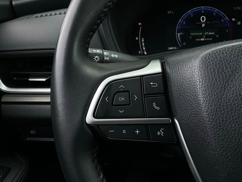 Used 2025 Toyota Grand Highlander XLE image 36