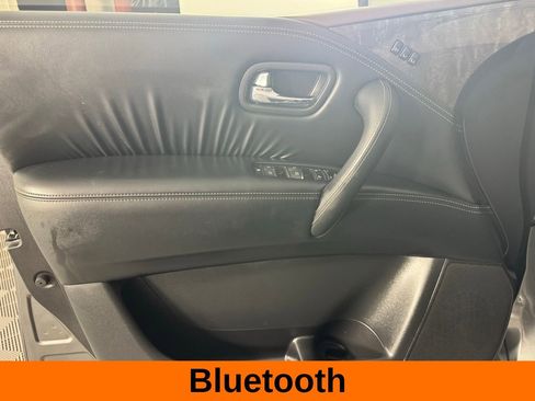 Used 2024 Nissan Armada Platinum w/ Captain's Chairs Package image 9