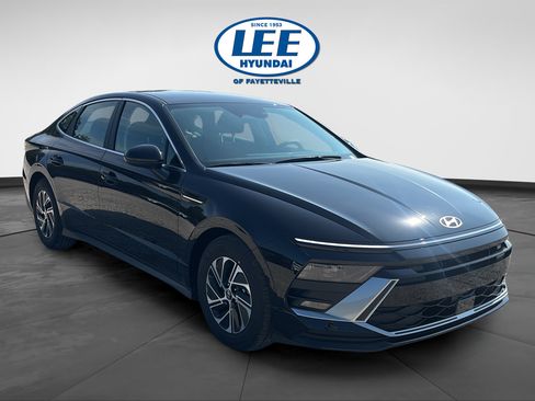 New 2026 Hyundai Sonata Blue FWD image 1