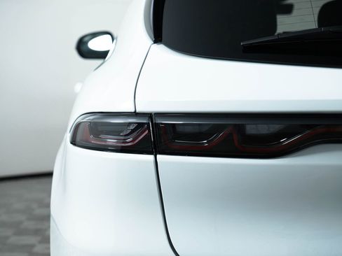 New 2024 Alfa Romeo Tonale Veloce image 28