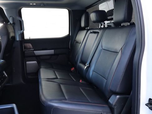 Used 2024 Ford F350 Lariat w/ Lariat Ultimate Package AWD/4WD image 32