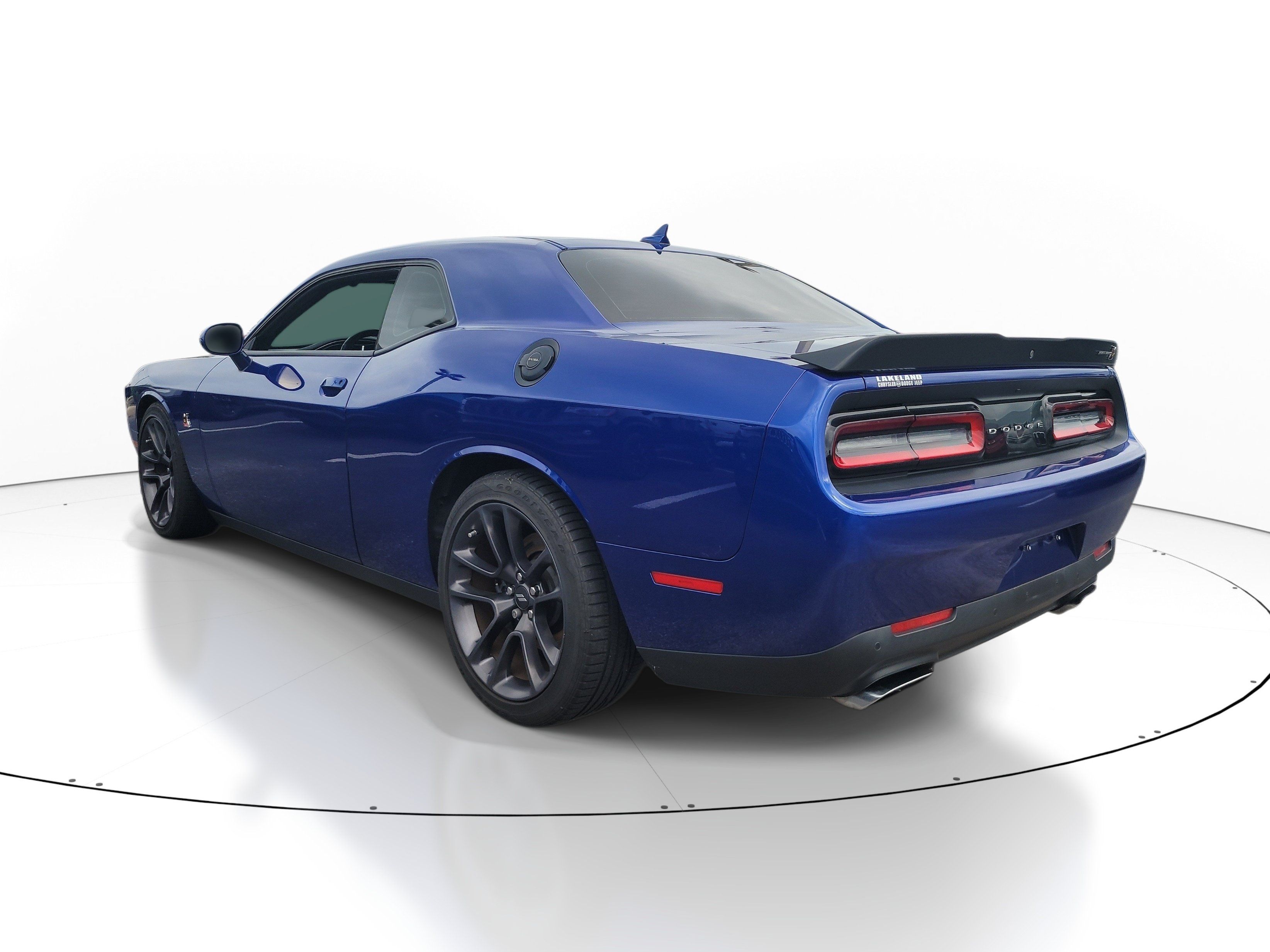 Used 2022 Dodge Challenger R/T Scat Pack w/ Driver Convenience Group RWD image 6