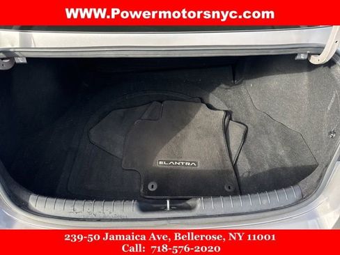 Used 2023 Hyundai Elantra SEL w/ Convenience Package image 21