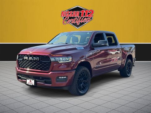 Used 2025 RAM 1500 Big Horn AWD/4WD image 2