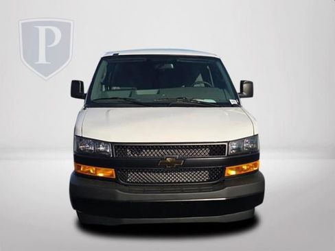 New 2026 Chevrolet Express 2500 w/ Driver Convenience Package image 12