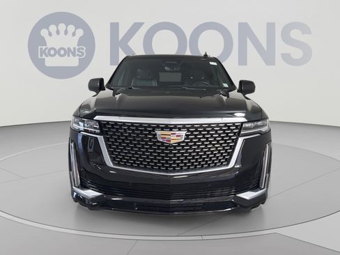 Used 2023 Cadillac Escalade Premium Luxury w/ Performance Package AWD/4WD image 11