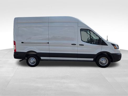 Used 2025 Ford Transit 250 148 High Roof AWD image 23