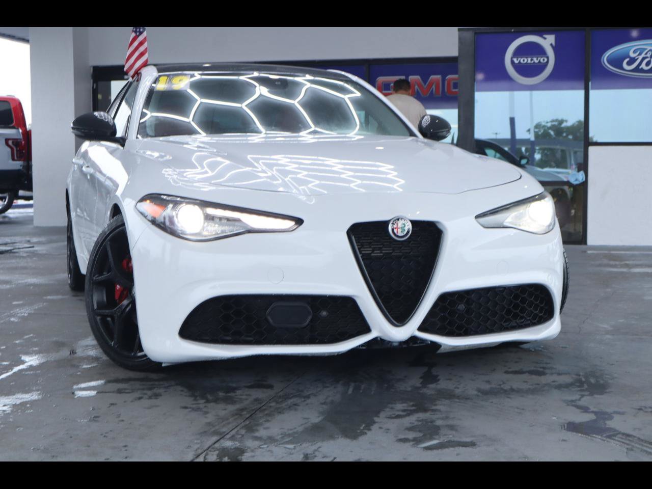 Used 2019 Alfa Romeo Giulia w/ Quick Order Package 22K Sport RWD image 1