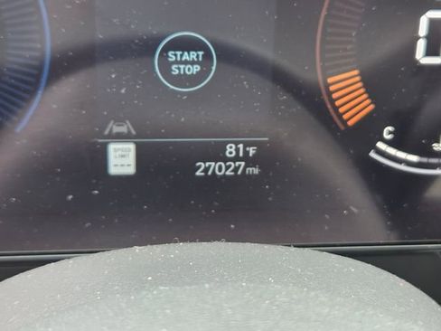 Used 2024 Hyundai Kona SEL AWD/4WD image 27