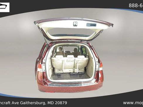 Used 2016 Honda Odyssey SE image 16