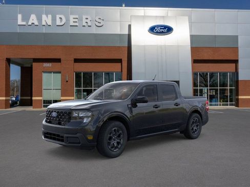 New 2025 Ford Maverick XLT image 1