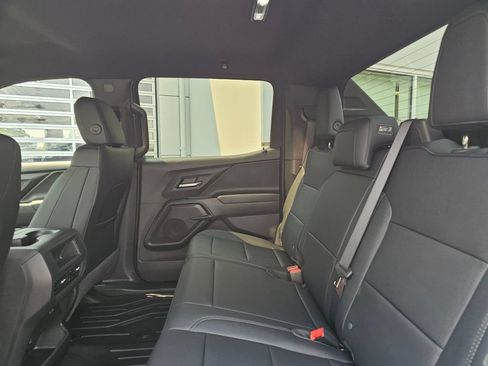 Used 2026 Chevrolet Silverado EV W/T AWD/4WD image 20