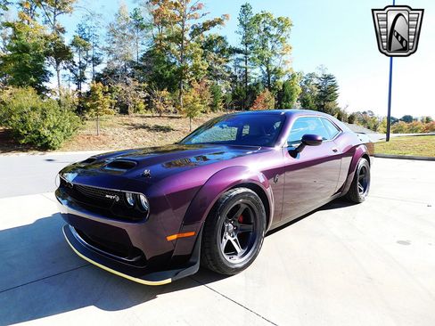 Used 2020 Dodge Challenger SRT Super Stock image 4