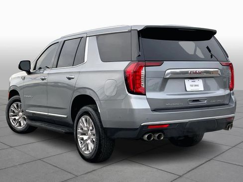 Used 2024 GMC Yukon Denali w/ Advanced Technology Package image 11